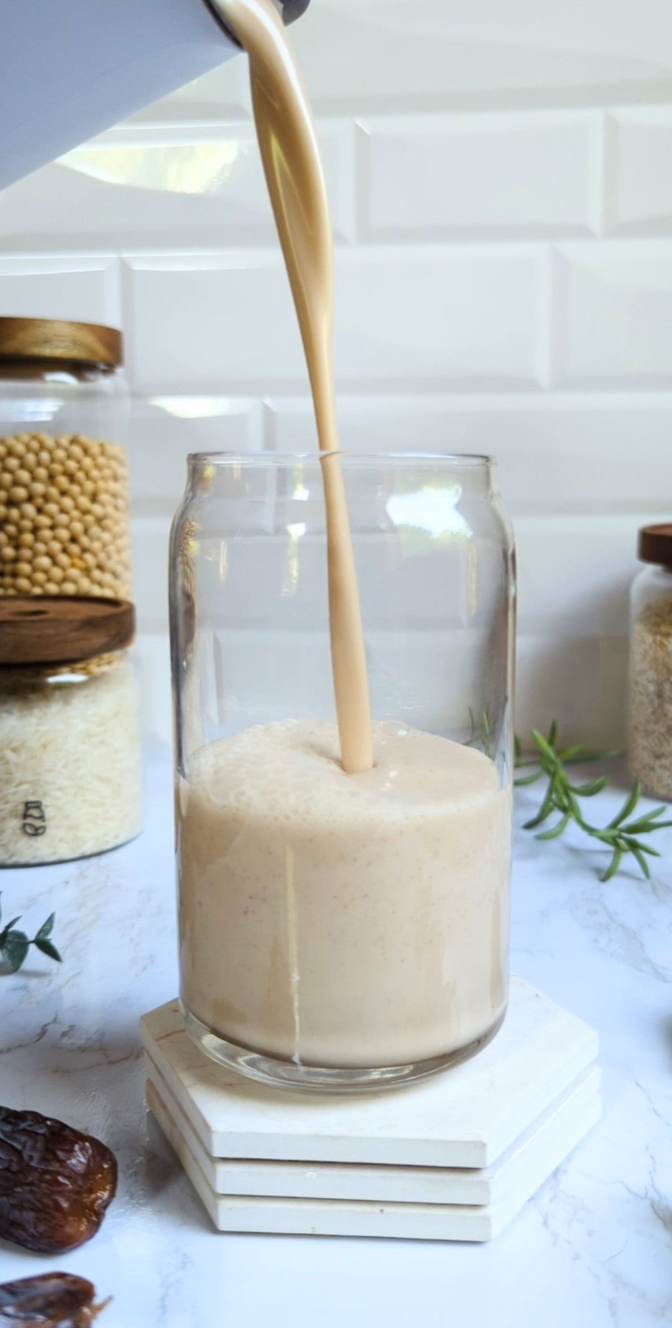 Peanut Butter Date Smoothie Recipe