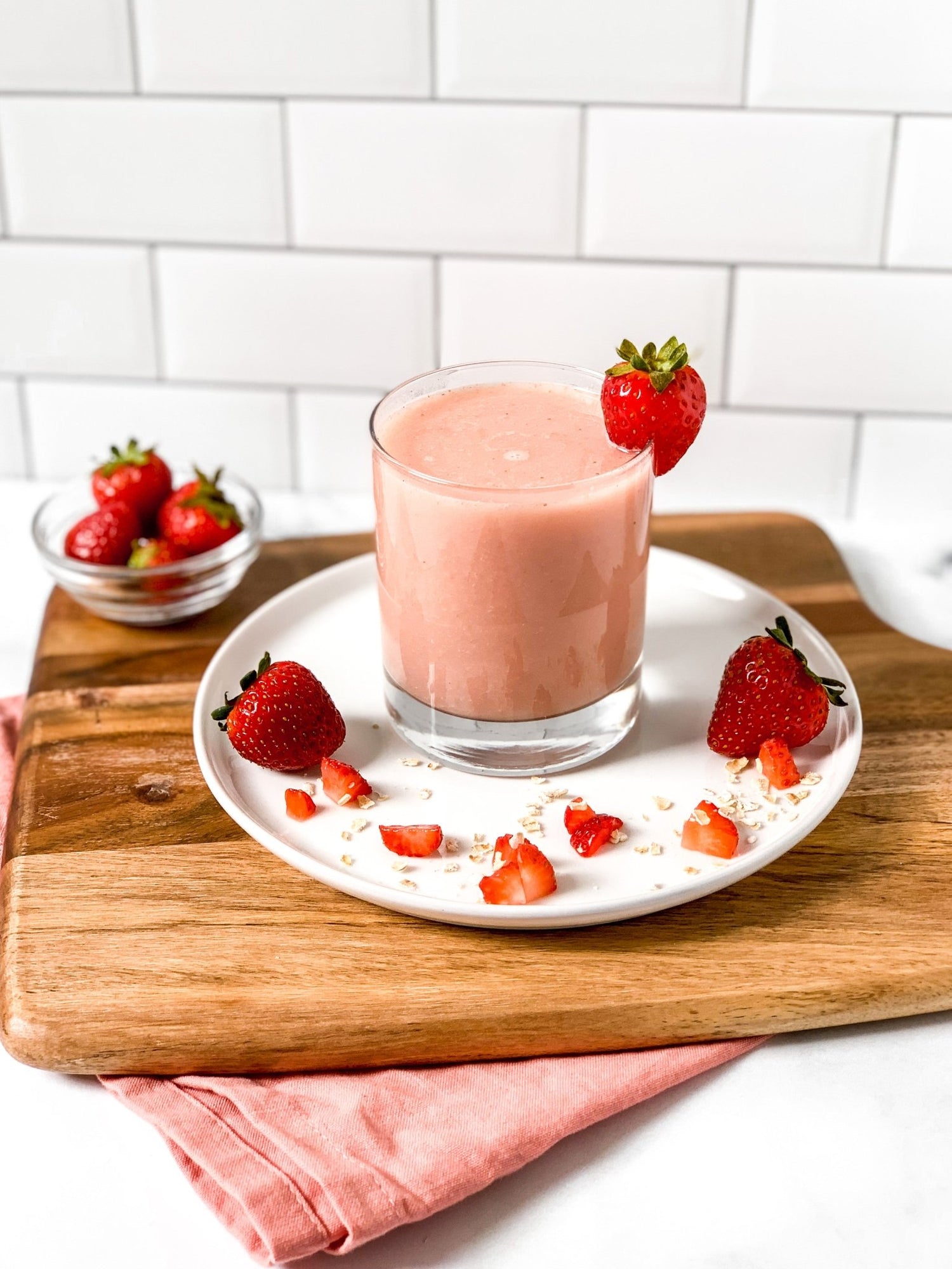 Strawberry Oat Milk - Nutr